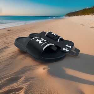 Under Armour Black Sz 12 Women’s Sandals NWOT